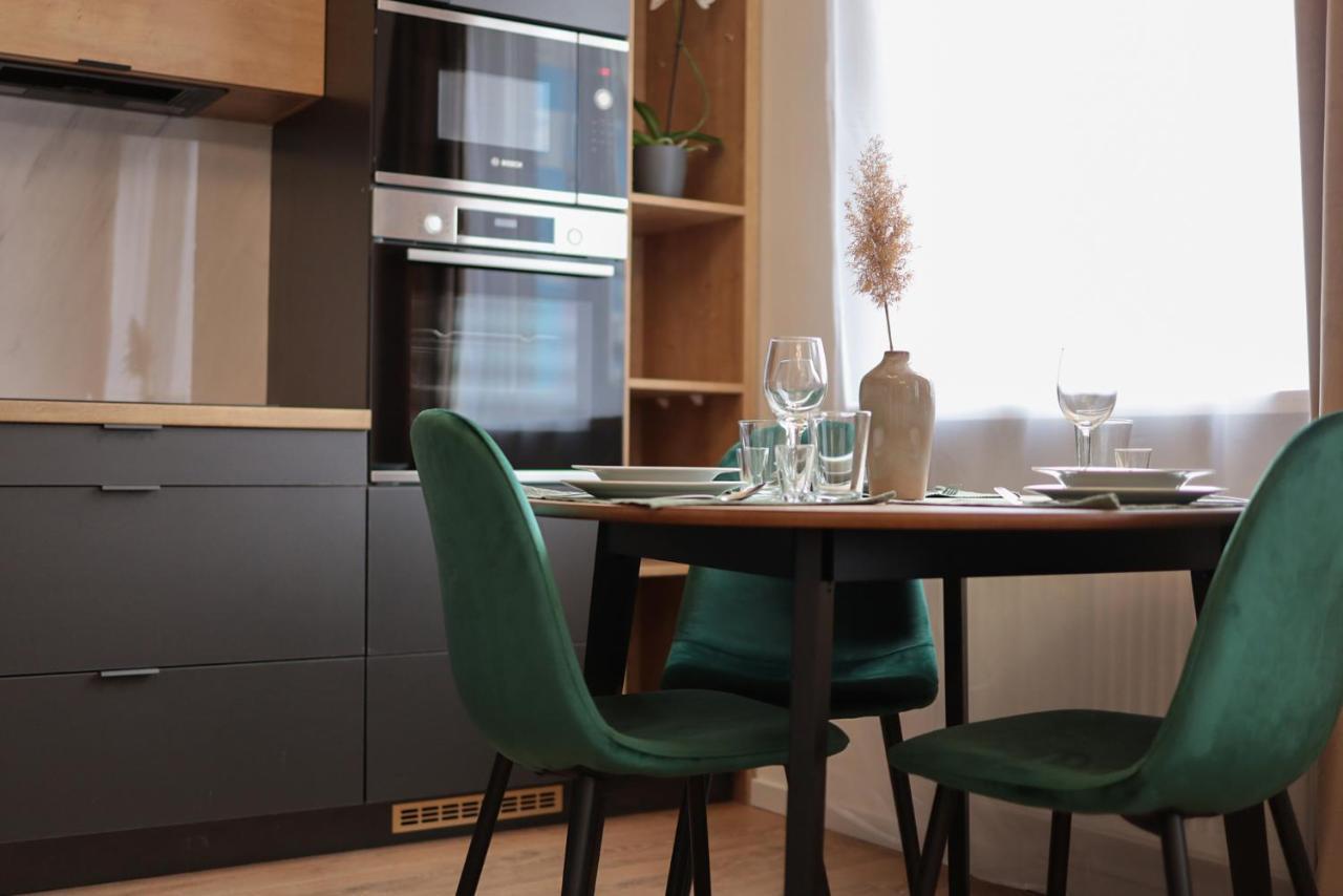 Beautiful And Stylish 2 Bedroom Apartment In The City Center And In The Pedestrian Zone Bratislava Bagian luar foto