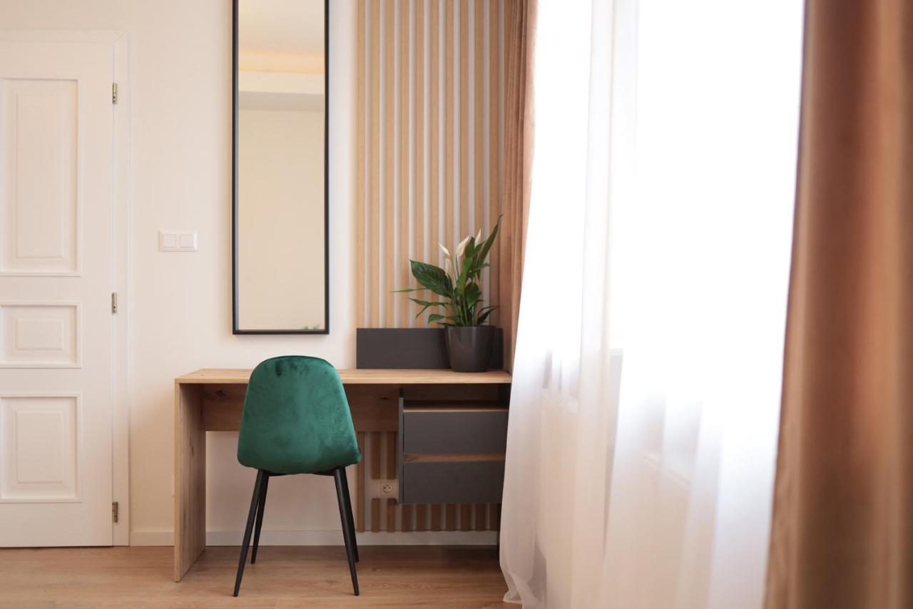 Beautiful And Stylish 2 Bedroom Apartment In The City Center And In The Pedestrian Zone Bratislava Bagian luar foto