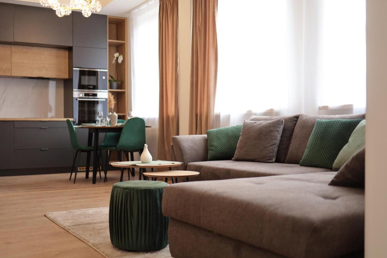 Beautiful And Stylish 2 Bedroom Apartment In The City Center And In The Pedestrian Zone Bratislava Bagian luar foto